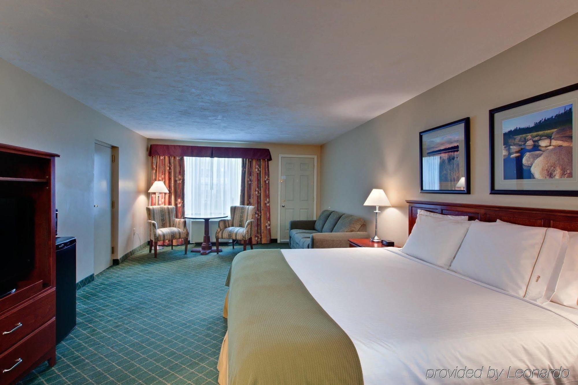 Days Inn & Suites By Wyndham Moncton Quarto foto
